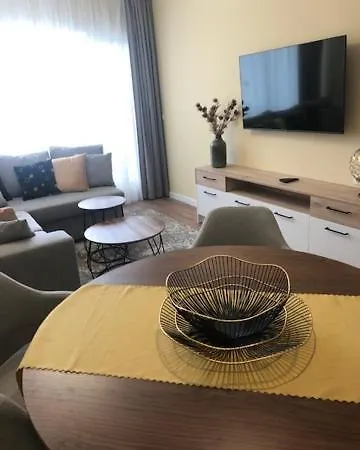 アパート New Sunny Apartment Burgas